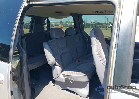 2000 Dodge Grand Caravan Se from USA, damaged, VIN 2B4GP44R0YR630786